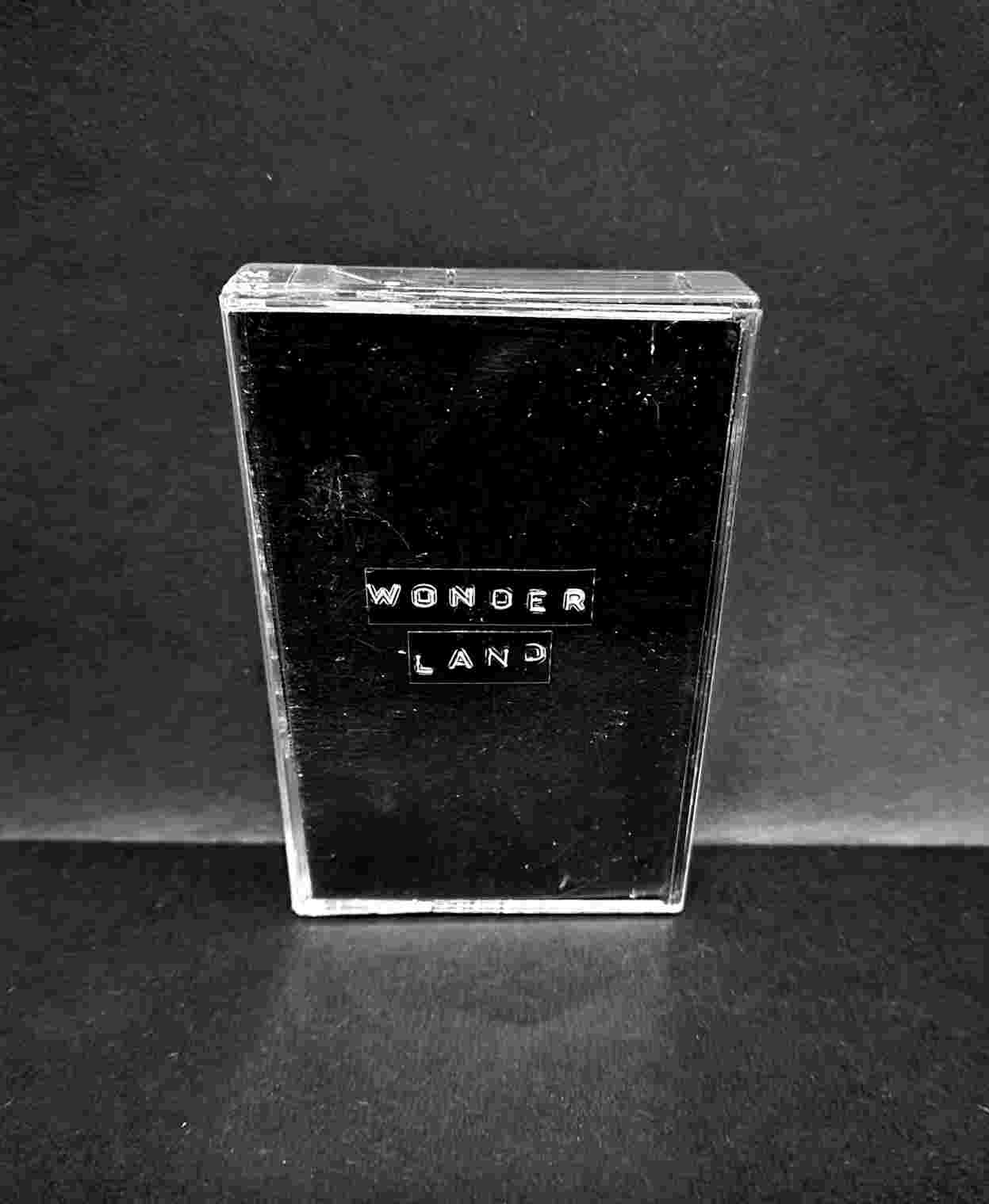 WONDERLAND